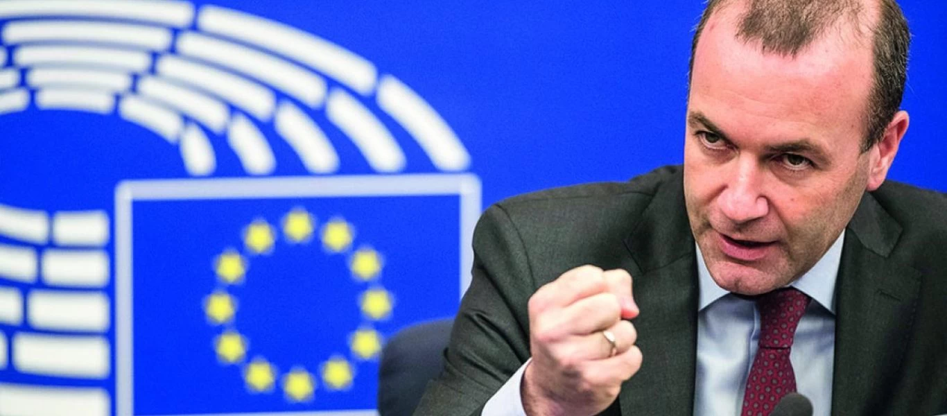 Μ. Βέμπερ: «Ο Λουκασένκο αντιγράφει τον Ερντογάν»